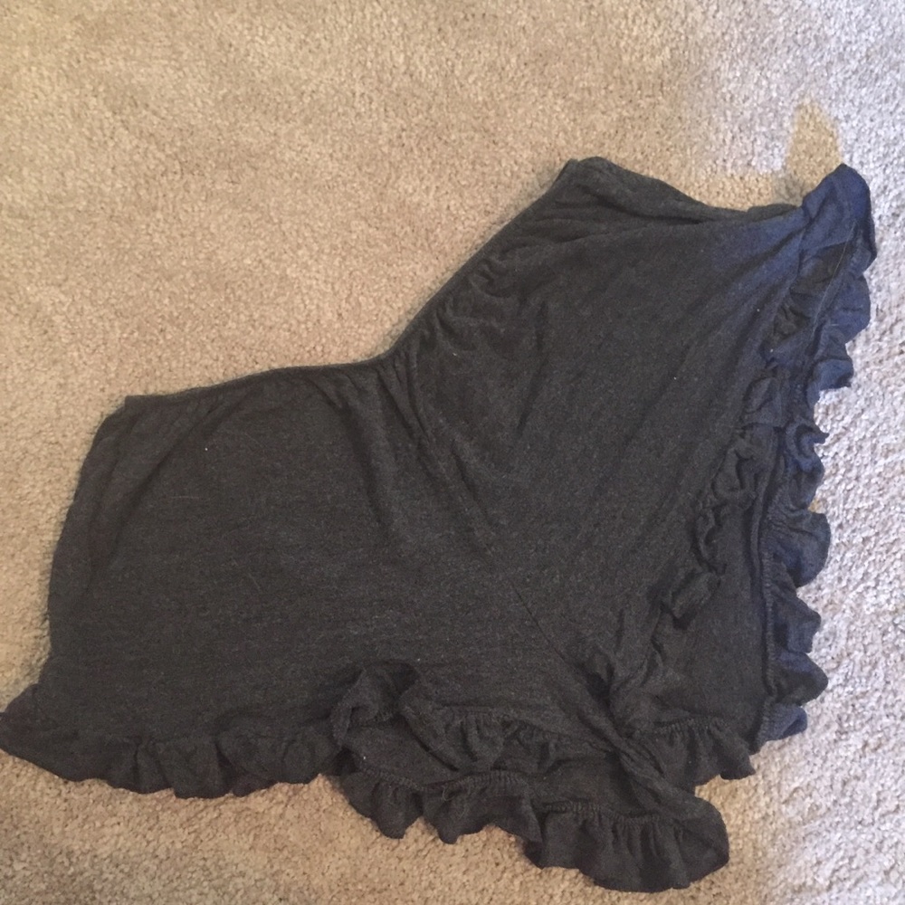 Brandy Melville Ruffle Shorts